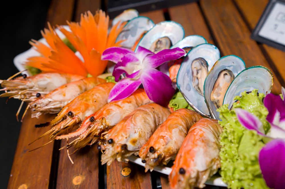 ล่องเรือดินเนอร์ White Orchid River Cruise (โปรโมชั่น มา 4 จ่าย 3 เฉพาะวันจันทร์-วันพฤหัสบดี)