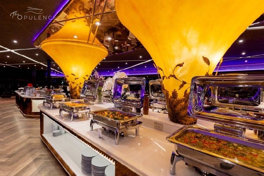 ล่องเรือดินเนอร์ The Opulence Cruise