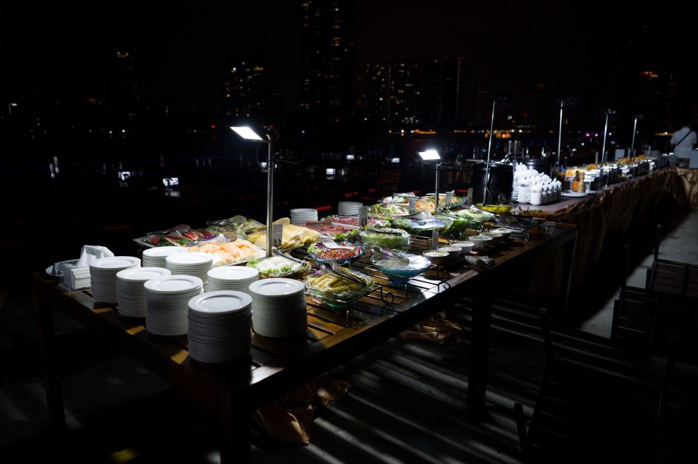 ล่องเรือดินเนอร์ White Orchid River Cruise (โปรโมชั่น มา 4 จ่าย 3 เฉพาะวันจันทร์-วันพฤหัสบดี)