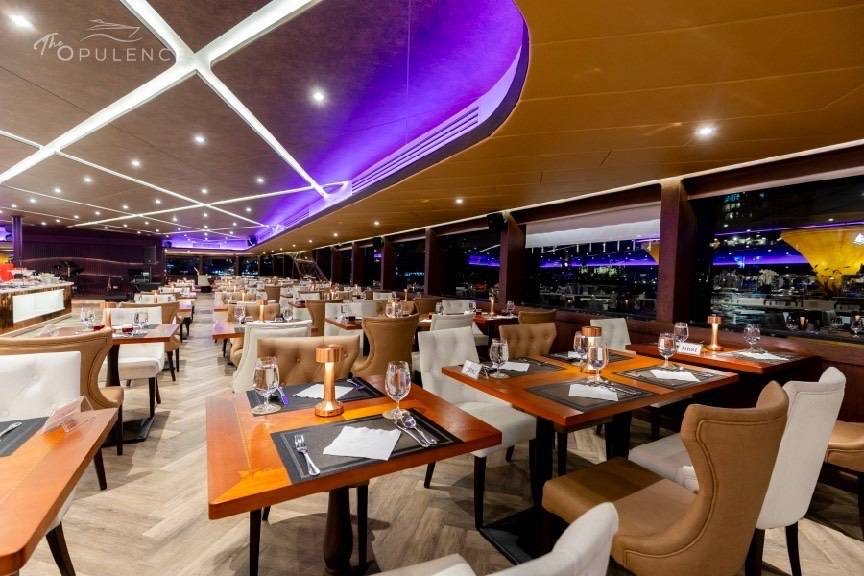 ล่องเรือดินเนอร์ The Opulence Cruise